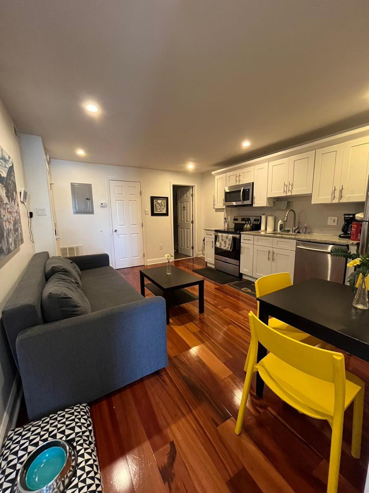 Modern Cozy Unit Near Geno'S & Pat'S Lejlighed Philadelphia Eksteriør billede