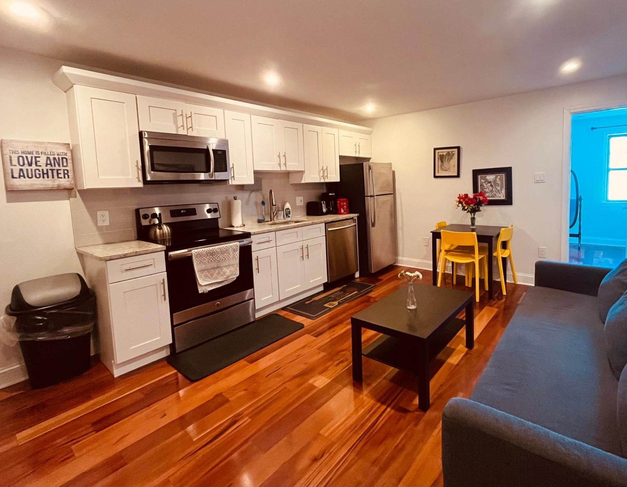 Modern Cozy Unit Near Geno'S & Pat'S Lejlighed Philadelphia Eksteriør billede